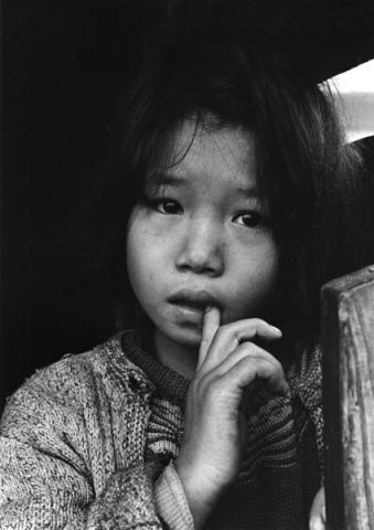 Sorelline orfane, Rumiechan, dalla serie Chikuhō no kodomotachi, 1959 457×560 - Ken Domon Museum of Photography