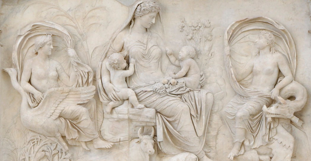 Ara Pacis Augustae, Pannello della c.d. Tellus, particolare