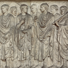 Sequenza della processione del lato meridionale, lastre con Augusto e i flamines