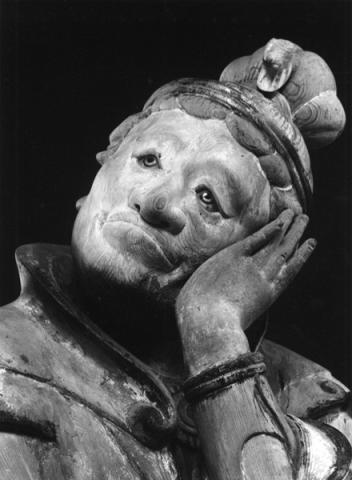 Hitsuji (Pecora), uno dei dodici guardiani (jūnishinshō) del Murōji, Nara, 1941‐43 535×748 - Ken Domon Museum of Photography
